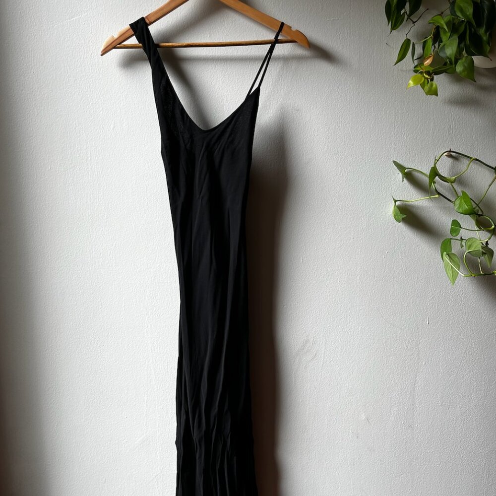 Reformation Yeva Dress in Black (Size: S)